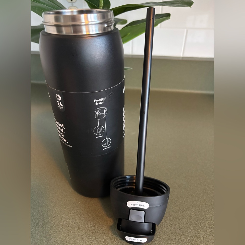 Owala Black Insulated Water Bottle - Picture 5 of 5